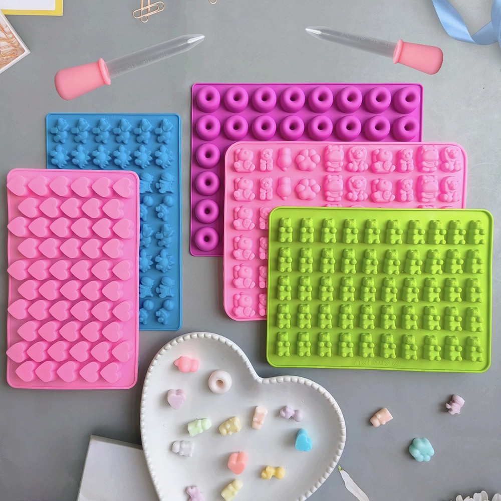 Kitchen Tools In Baking - 7Pcs Candy Silicone Moulds with 2