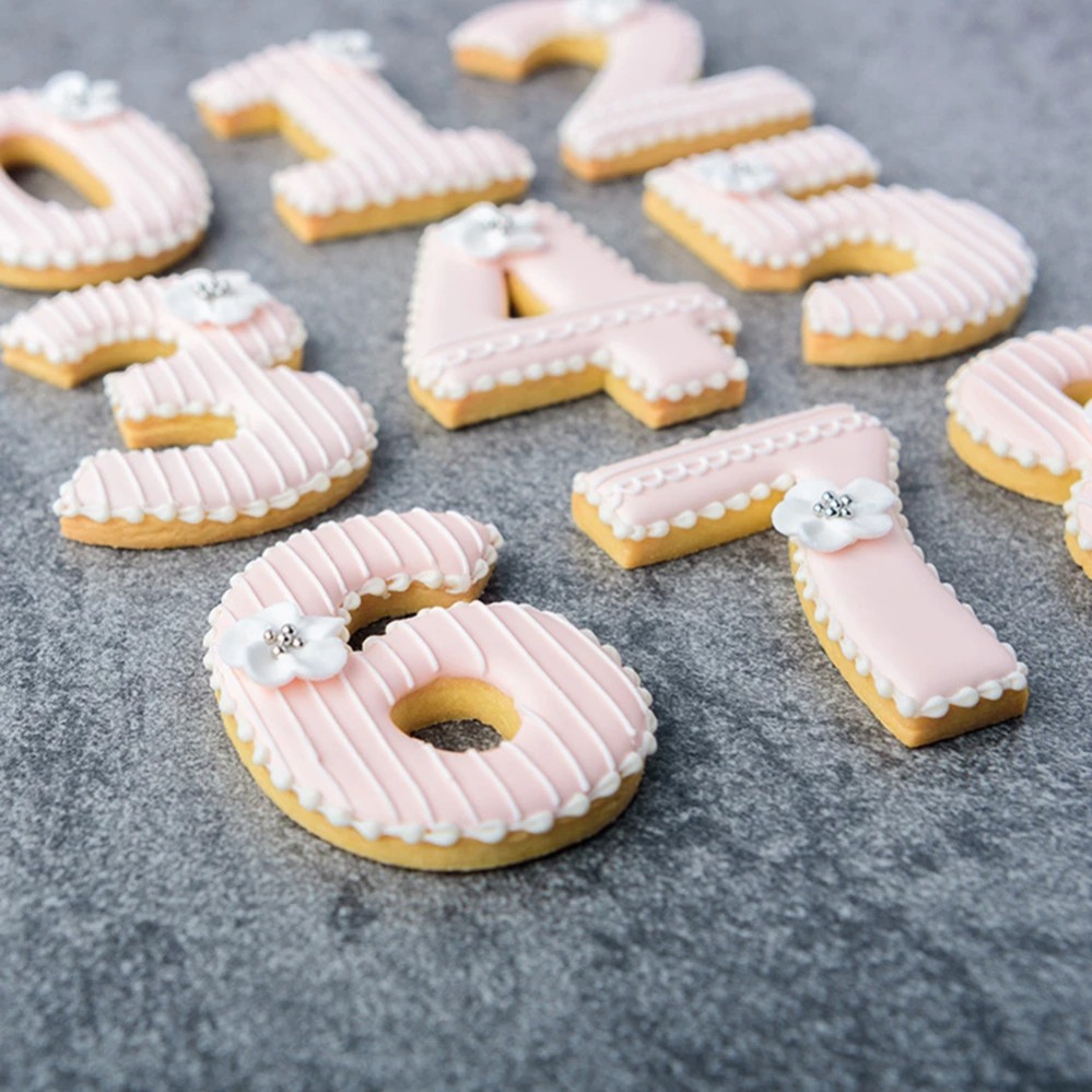 Large Numbers Cookie Cutters B - огляд і ціна Baking Kitchen Diy